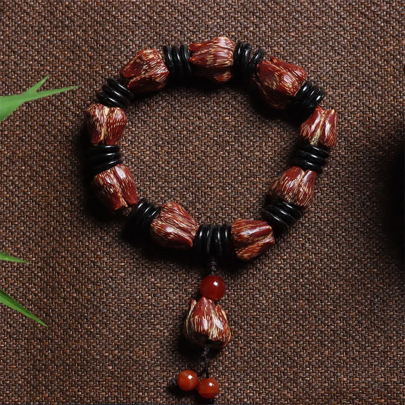mythstone natural bodhi seed lotus pattern wisdom peace wrist mala bracelet mythstone natural bodhi seed lotus pattern wisdom peace wrist mala bracelet